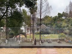 -J Create城市露营咖啡·简餐·宠物(上海动物园店)