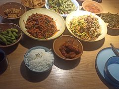 -九锅一堂酸菜鱼(学府凯德店)