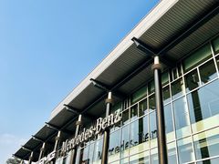 -天津波士信达奔驰4S店(卫津南路店)