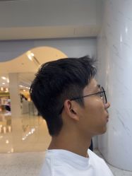 -苏豪路易士·嘉玛发廊