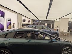 -华为智能生活馆(上海金桥国际商业广场)