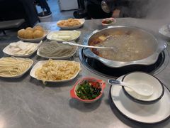 招牌药膳鸡-光头药膳鸡(莱茵小镇店)
