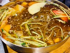 -马路牙子地桌烤肉(工体店)