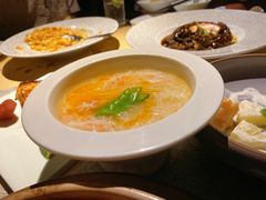 -穹六人间 people 6(岳阳路店)
