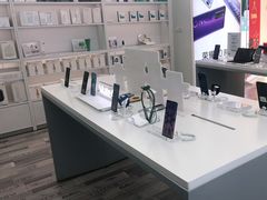 -荣耀授权专卖店(黄浦浙江中路店)