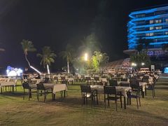 -JW万豪厨房餐厅·滨海草坪烧烤·海鲜·海景(三亚绿发山海天JW万豪酒店)