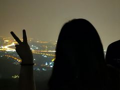 -鬼笑石后山停车场