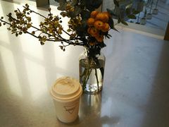 燕麦澳白-Manner Coffee(港汇恒隆广场店)