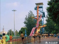 -欢乐水魔方水世界