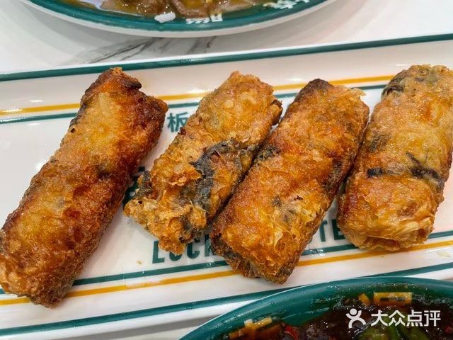 欢乐午餐档