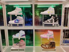 -NIKE品牌体验店(南京东路店)