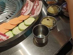 -哈哈碳都·牛肋条无限自助烤肉(台江万达店)