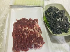 -羊家胡同·龙虾烧烤火锅(龙汇路店)
