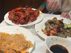 -领鲜活海鲜榴莲自助火锅(东门店)