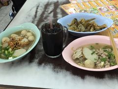 -榮泰米粉湯(Left Shop)