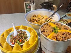 -有红鸡毛店·川菜(建设路店)