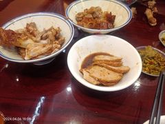 -张卤堂·砂锅卤肘子(南头店)