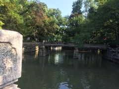 -汇龙潭