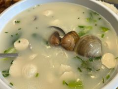 -鹏城人家海鲜酒家·23年老字号(较场尾店)