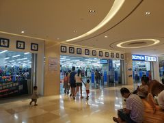 -宝龙城(杭州滨江店)