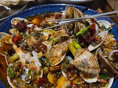 -蚝堡海鲜·威海菜·海肠捞饭·烧烤·亚洲吃蚝公司(幸福门店)