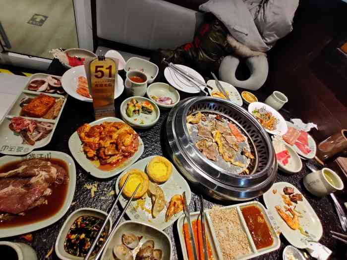 在学校也吃到了平时在济南经常吃的自助餐,韩盛自助餐在济南烤肉自助