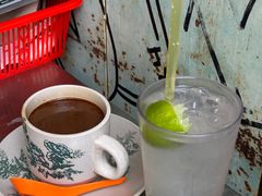 -多春茶室