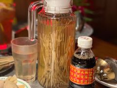 -禄婶鸡煲·打边炉