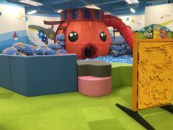 -莫莉幻想儿童乐园(武汉保利广场店)