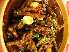招牌烧鸡脚-小辉哥大排档(船山路总店)