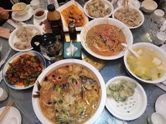 -镜泊湖酒家(兴华街金鼎店)