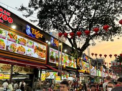 -黄亚华小食店(Jalan Alor)