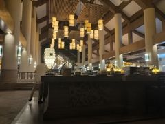 -亚龙湾喜来登·美景台大堂吧