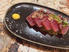 金枪鱼牛油果-BROWNSTONE布朗石西班牙餐厅(富城店)