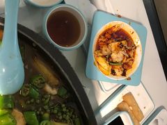 -江边城外烤全鱼(世茂广场店)