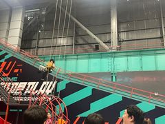 -极限PLAY运动娱乐新世界·团建派对潮玩休闲馆·室内蹦极高空游乐园