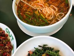-一坐一忘云南菜(嘉里中心店)