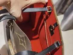 -LV路易威登(杭州万象城店)