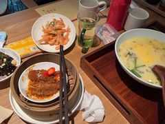 -荣家黄鱼面(南京西路店)