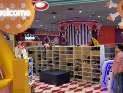 -Qmiss家庭娱乐中心(恒隆广场店)