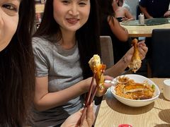 -滋味满屋美食坊(上海街店)