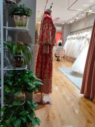 -沐澜婚纱礼服美妆馆(豪润风尚国际店)