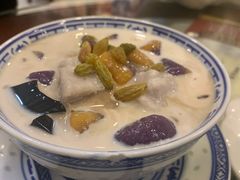 招牌手工芋圆系列-广信牛奶甜品世家(台东店)