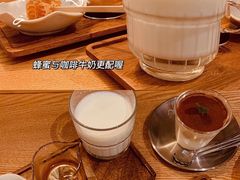 -默迹咖啡馆