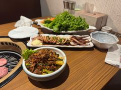 -炼火烤肉店