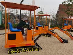 -季高兔窝窝亲子园(上海薰衣草公园店)