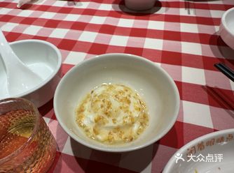 很多都是带着小朋友来吃 吃着安心 ️蒙古奶酪饼