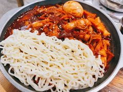 炒年糕-姜虎东白丁烤肉(虹桥天地店)