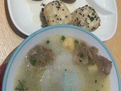 -小杨生煎(天之骄子店)