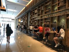 -星巴克臻选(湖滨道店)